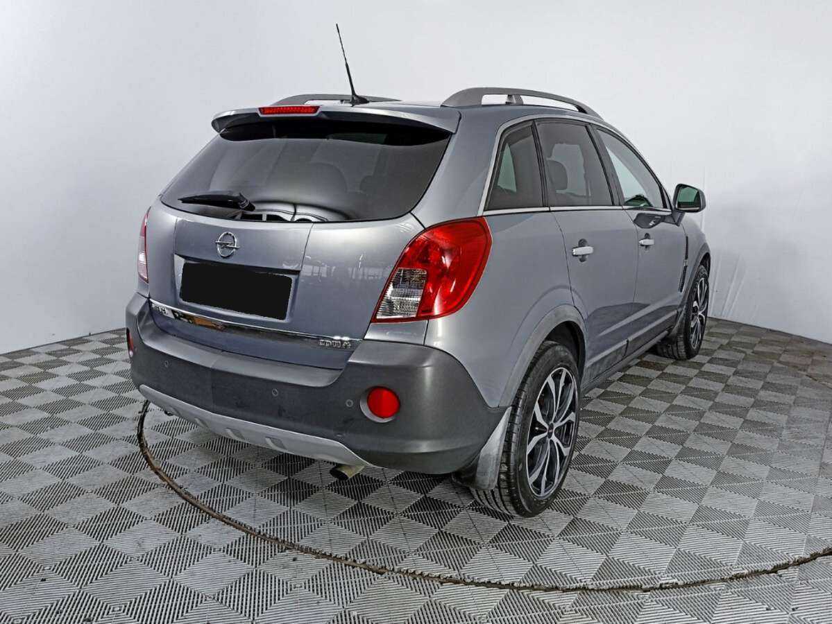 Opel Antara 2012 года с пробегом. Фото: #4