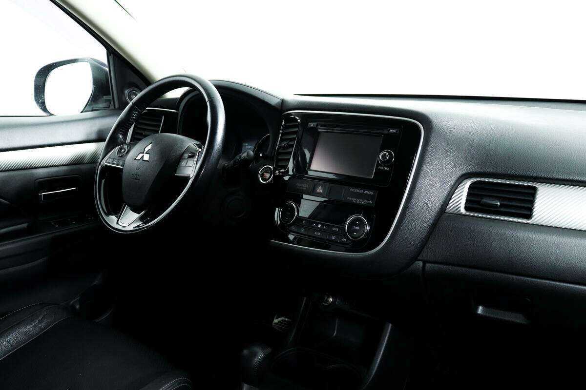 Mitsubishi Outlander 2015 года с пробегом. Фото: #8
