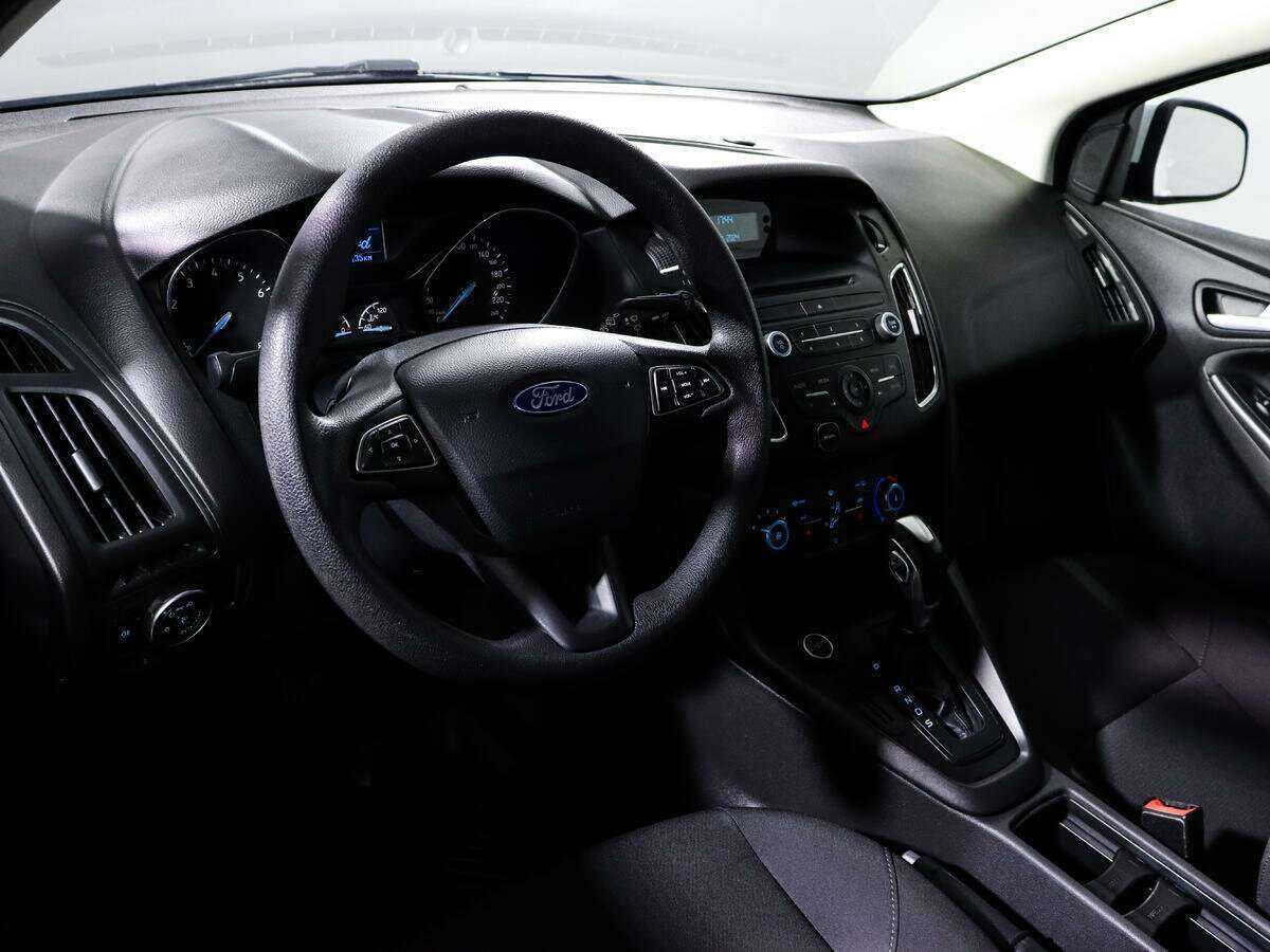 Ford Focus 2018 года с пробегом. Фото: #13
