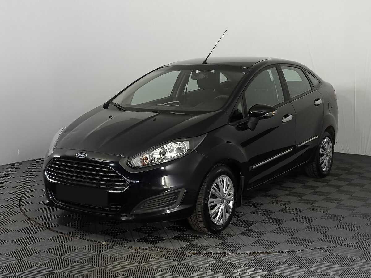 Ford Fiesta 2015 года с пробегом. Посмотреть фото