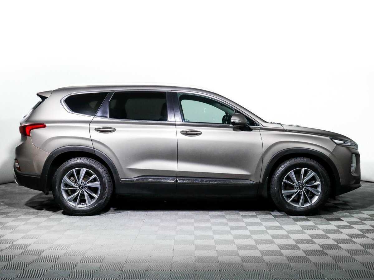 Hyundai Santa Fe 2020 года с пробегом. Фото: #3