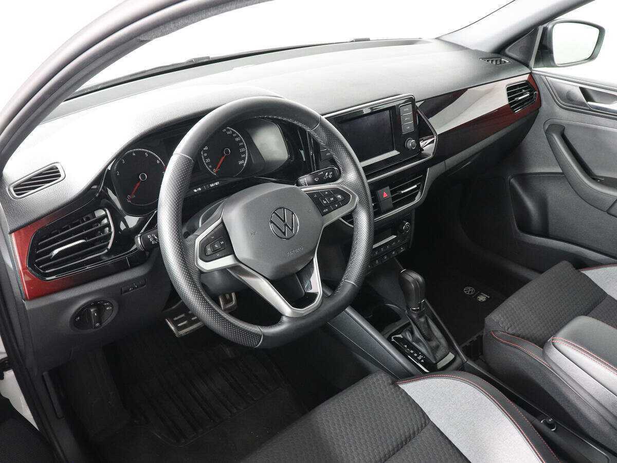 Volkswagen Polo 2021 года с пробегом. Фото: #8