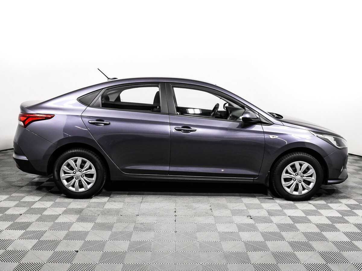 Hyundai Solaris 2021 года с пробегом. Фото: #3