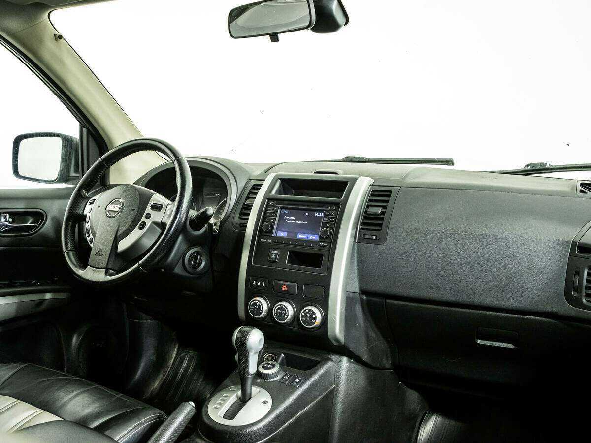 Nissan X-Trail 2012 года с пробегом. Фото: #6