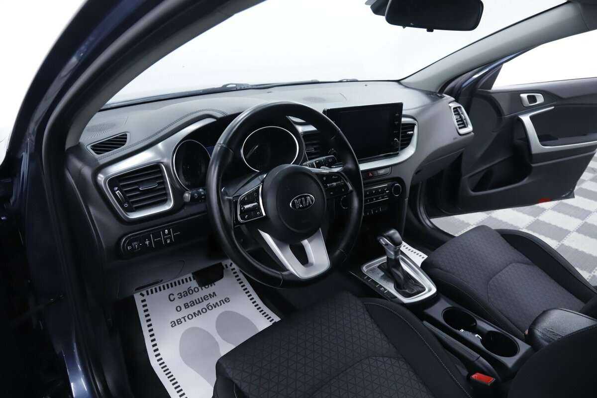 Kia Ceed 2020 года с пробегом. Фото: #7