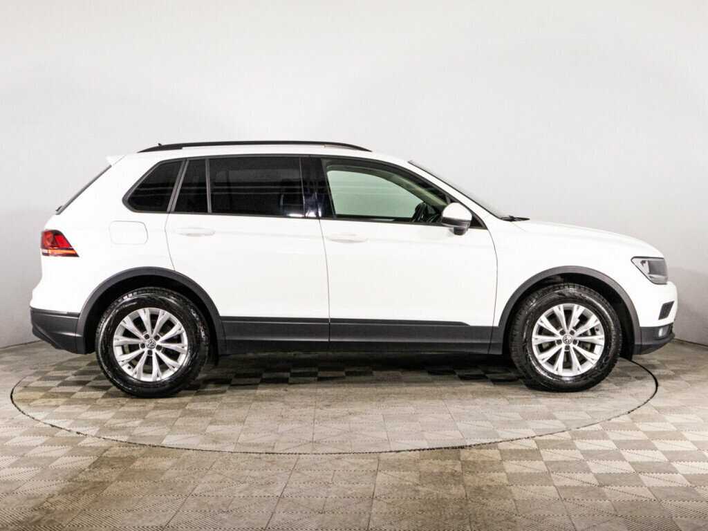 Volkswagen Tiguan 2018 года с пробегом. Фото: #3