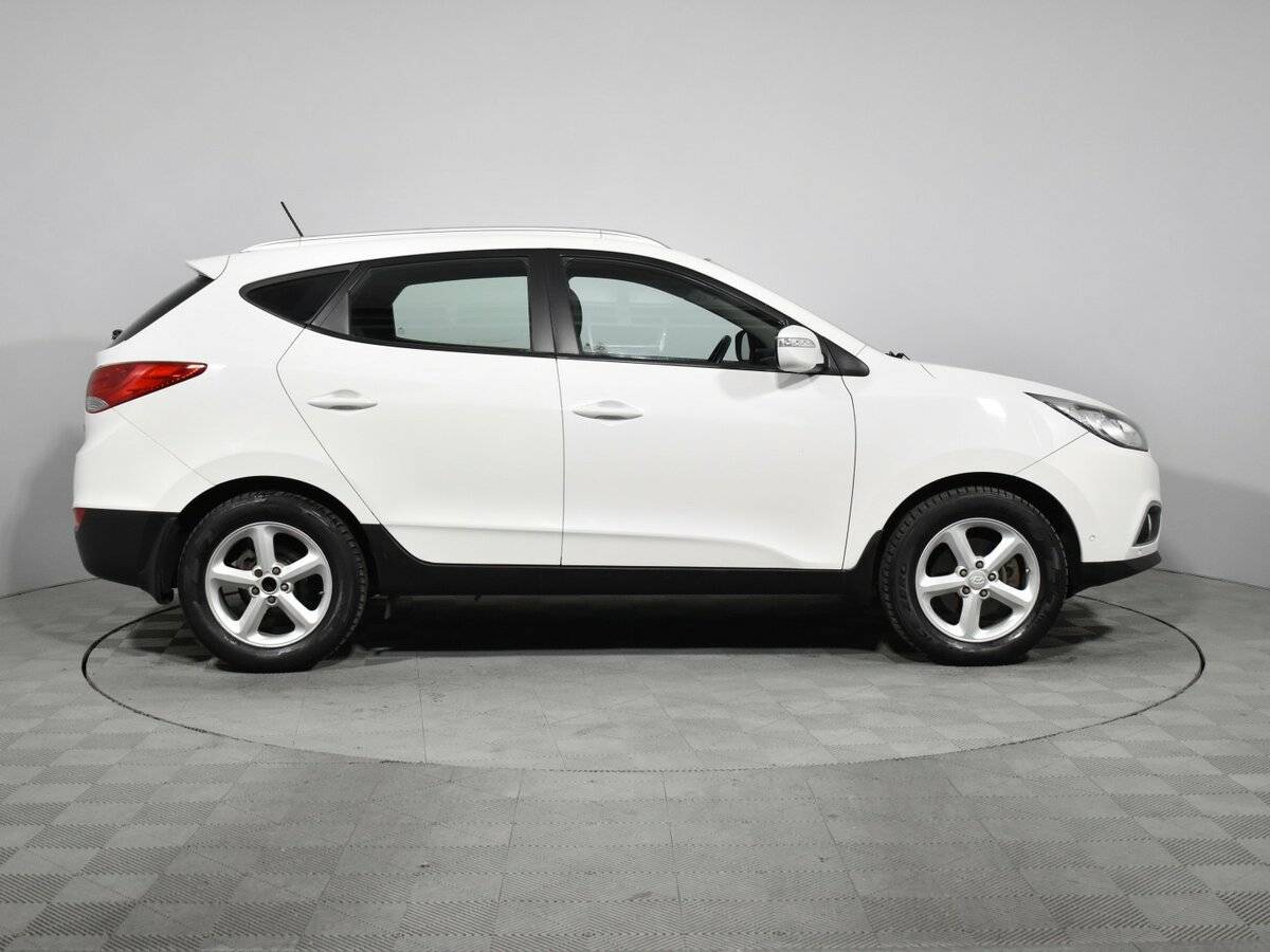 Hyundai ix35 2012 года с пробегом. Фото: #3