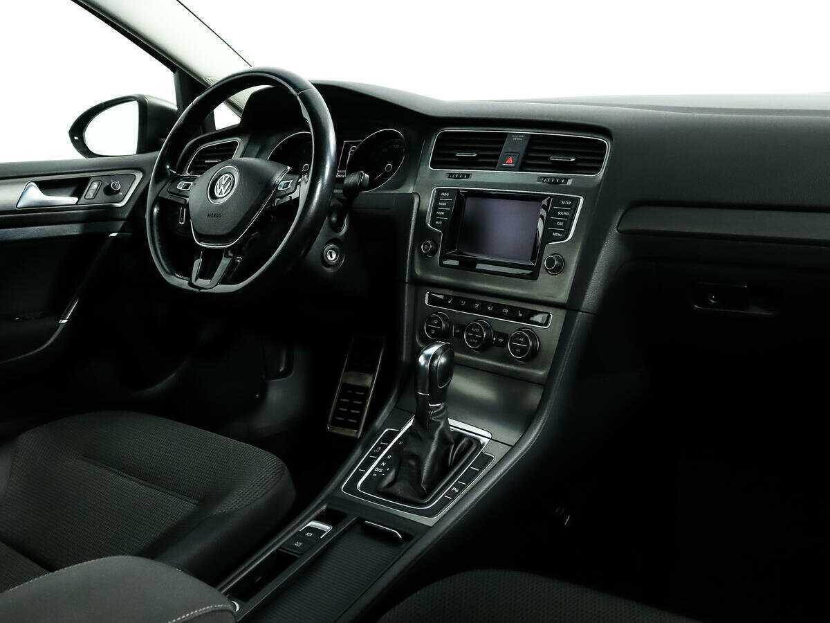 Volkswagen Golf 2013 года с пробегом. Фото: #12