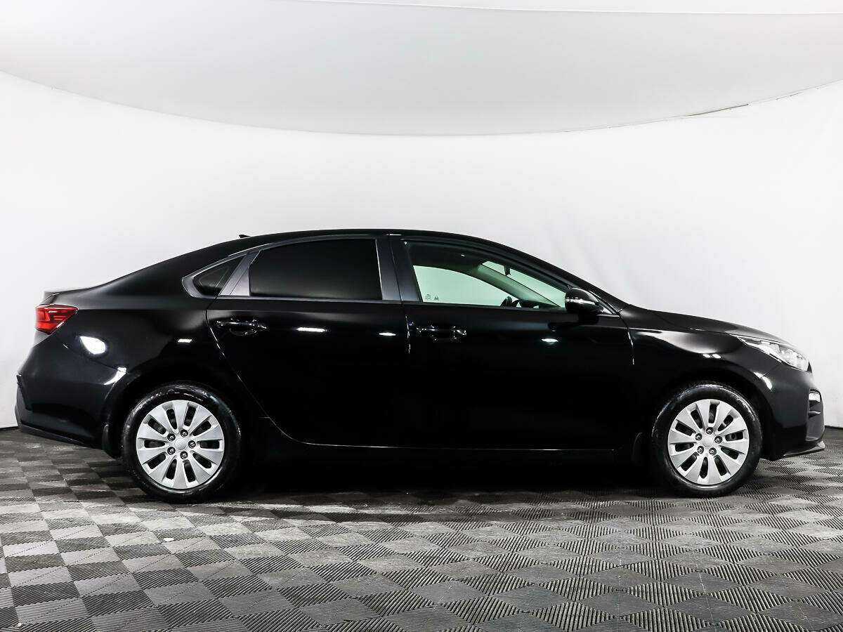 Kia Cerato 2018 года с пробегом. Фото: #3