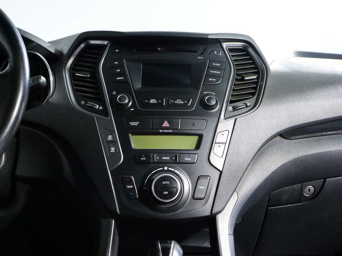 Hyundai Santa Fe 2013 года с пробегом. Фото: #10