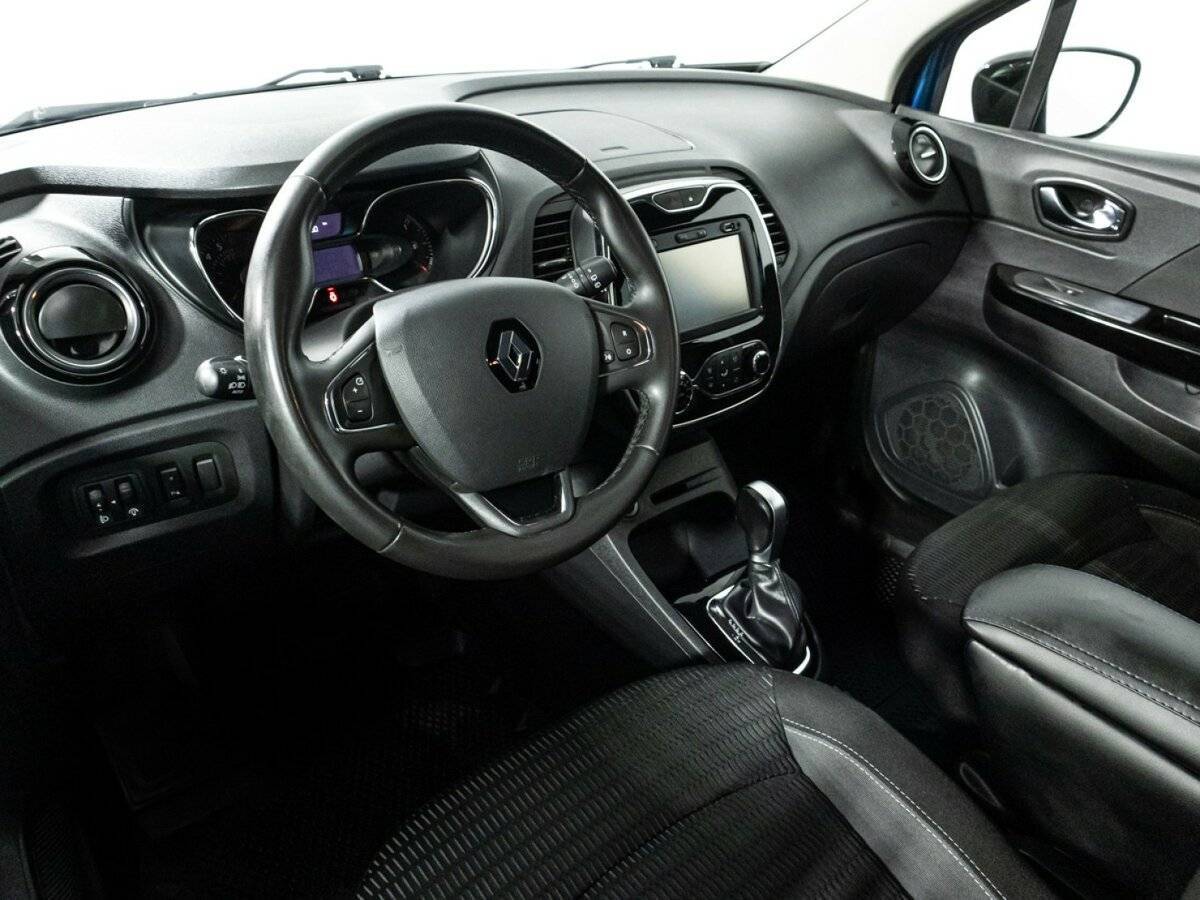 Renault Kaptur 2017 года с пробегом. Фото: #10