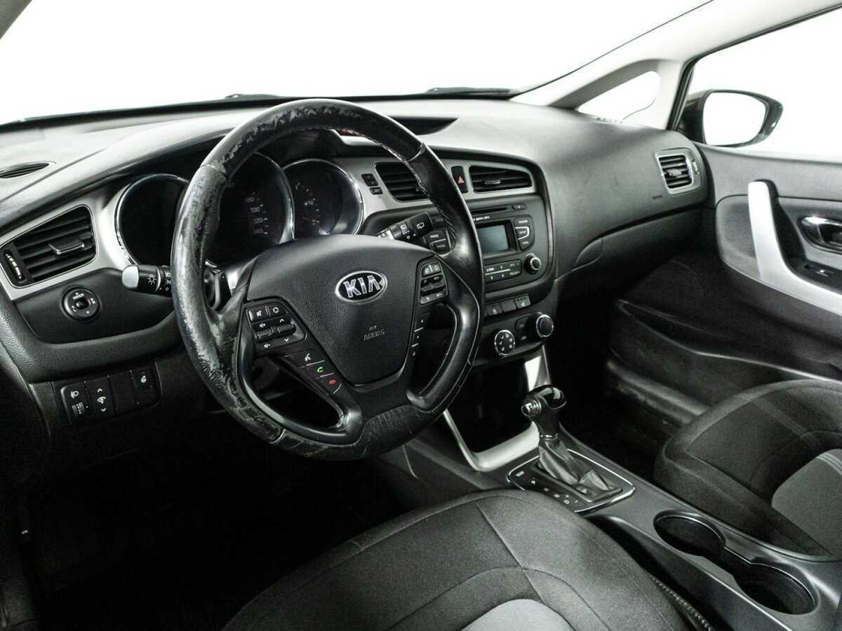 Kia Ceed 2013 года с пробегом. Фото: #10