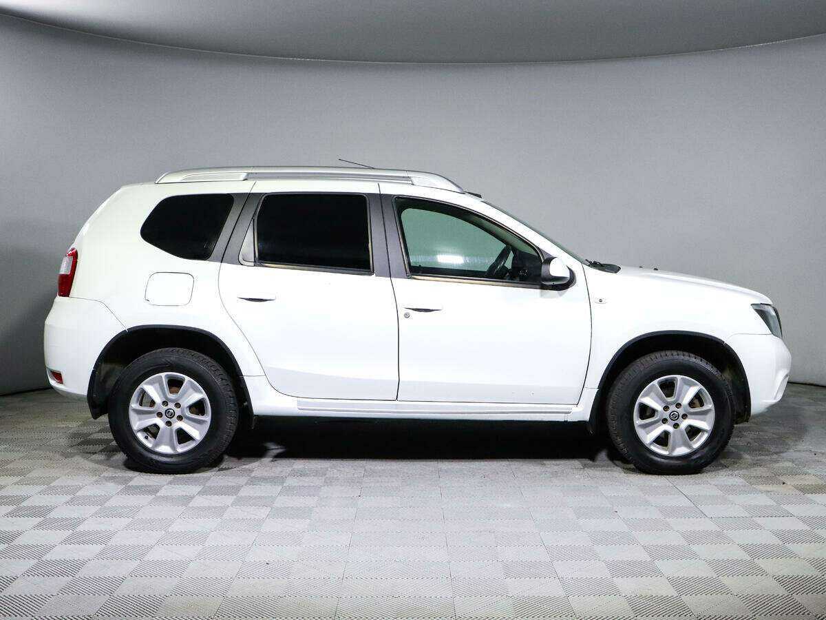 Nissan Terrano 2019 года с пробегом. Фото: #3