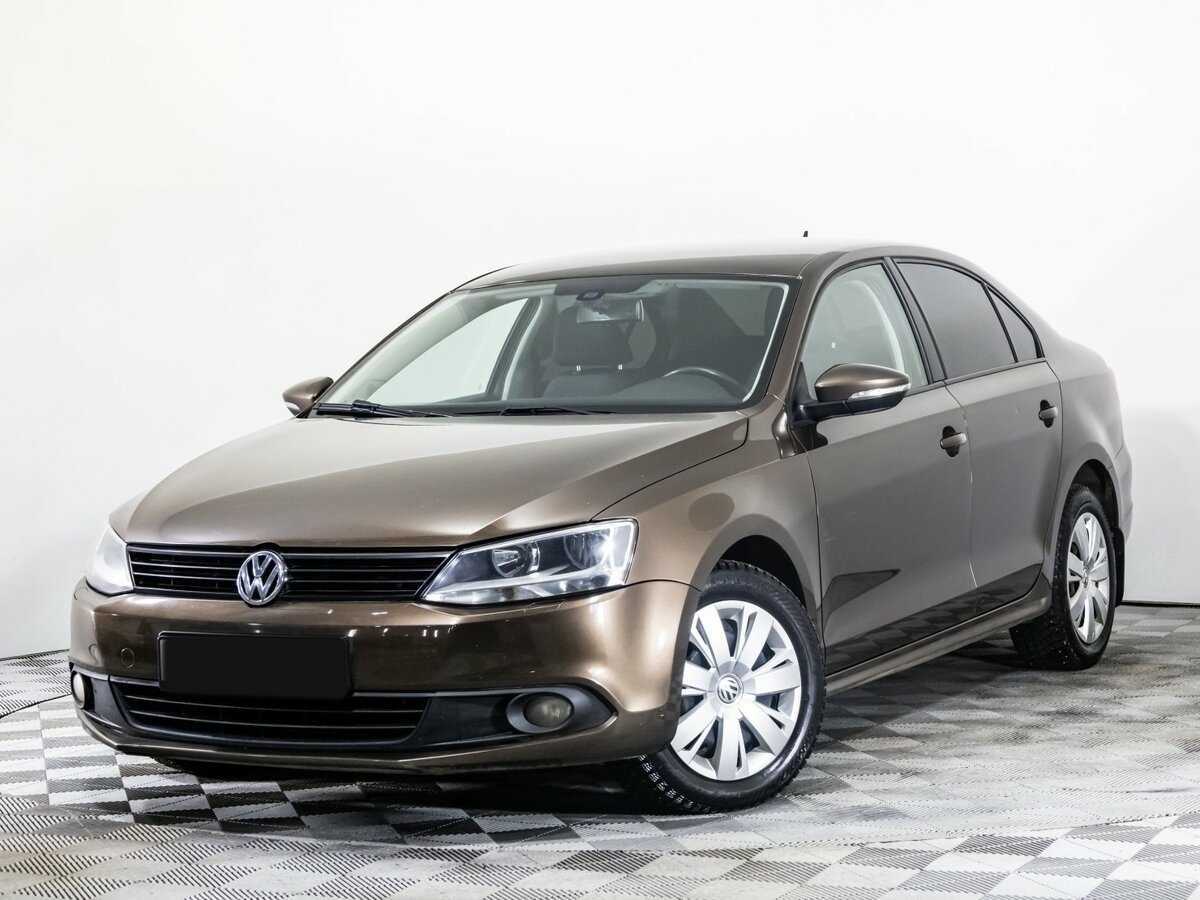 Volkswagen Jetta 2012 года с пробегом. Посмотреть фото