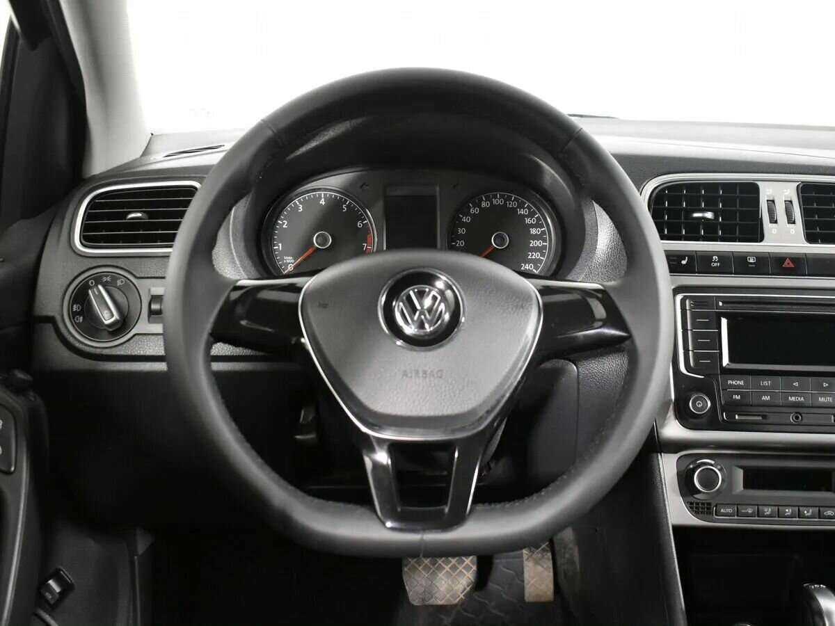 Volkswagen Polo 2017 года с пробегом. Фото: #10