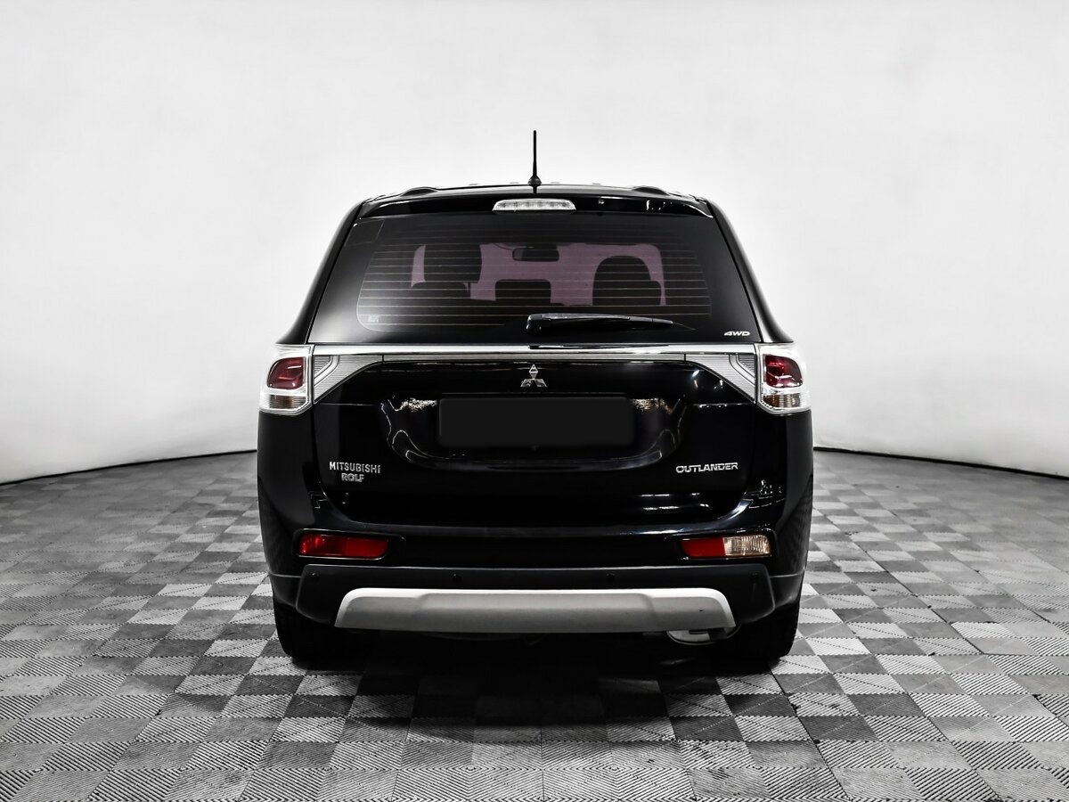 Mitsubishi Outlander 2014 года с пробегом. Фото: #4