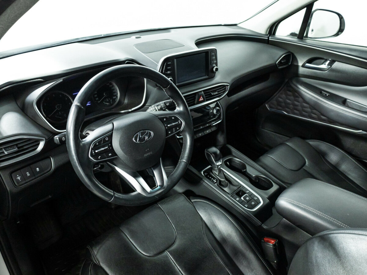 Hyundai Santa Fe 2020 года с пробегом. Фото: #10
