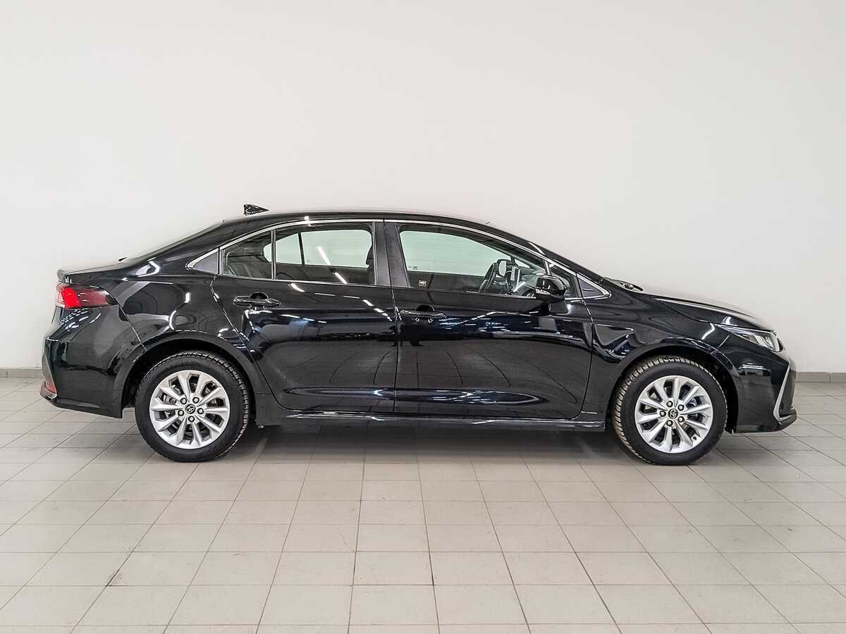 Toyota Corolla 2019 года с пробегом. Фото: #3