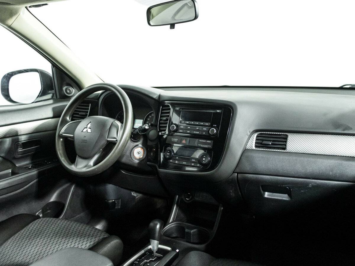 Mitsubishi Outlander 2013 года с пробегом. Фото: #8