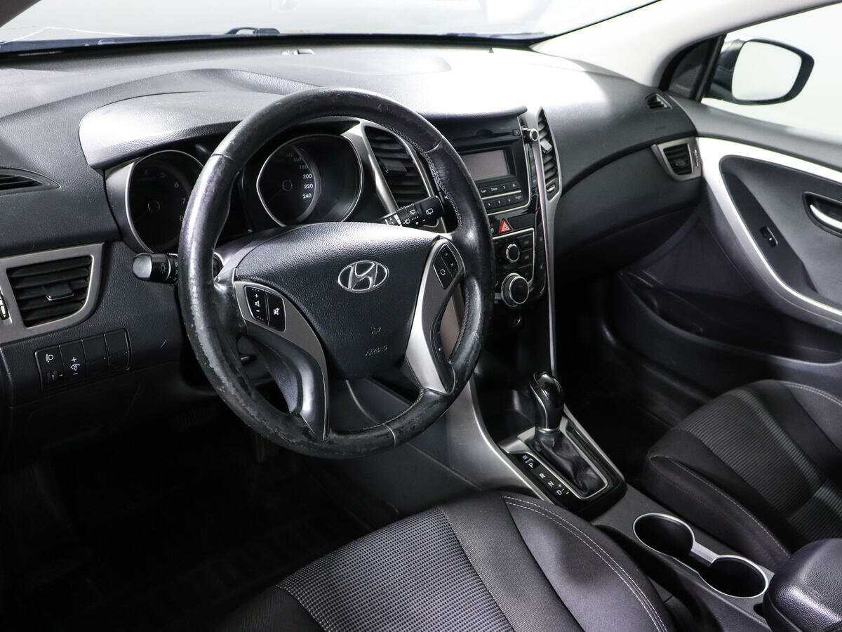 Hyundai i30 2012 года с пробегом. Фото: #11