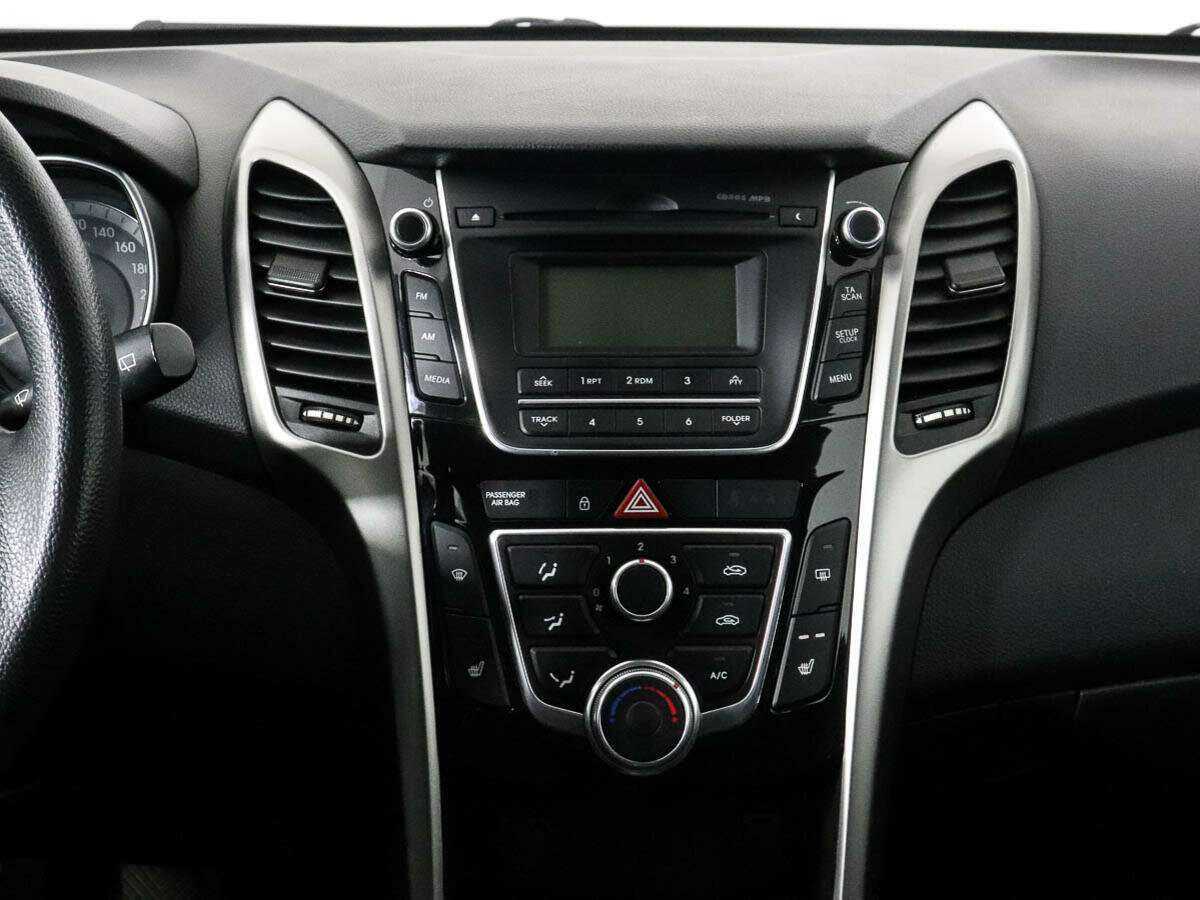 Hyundai i30 2014 года с пробегом. Фото: #11