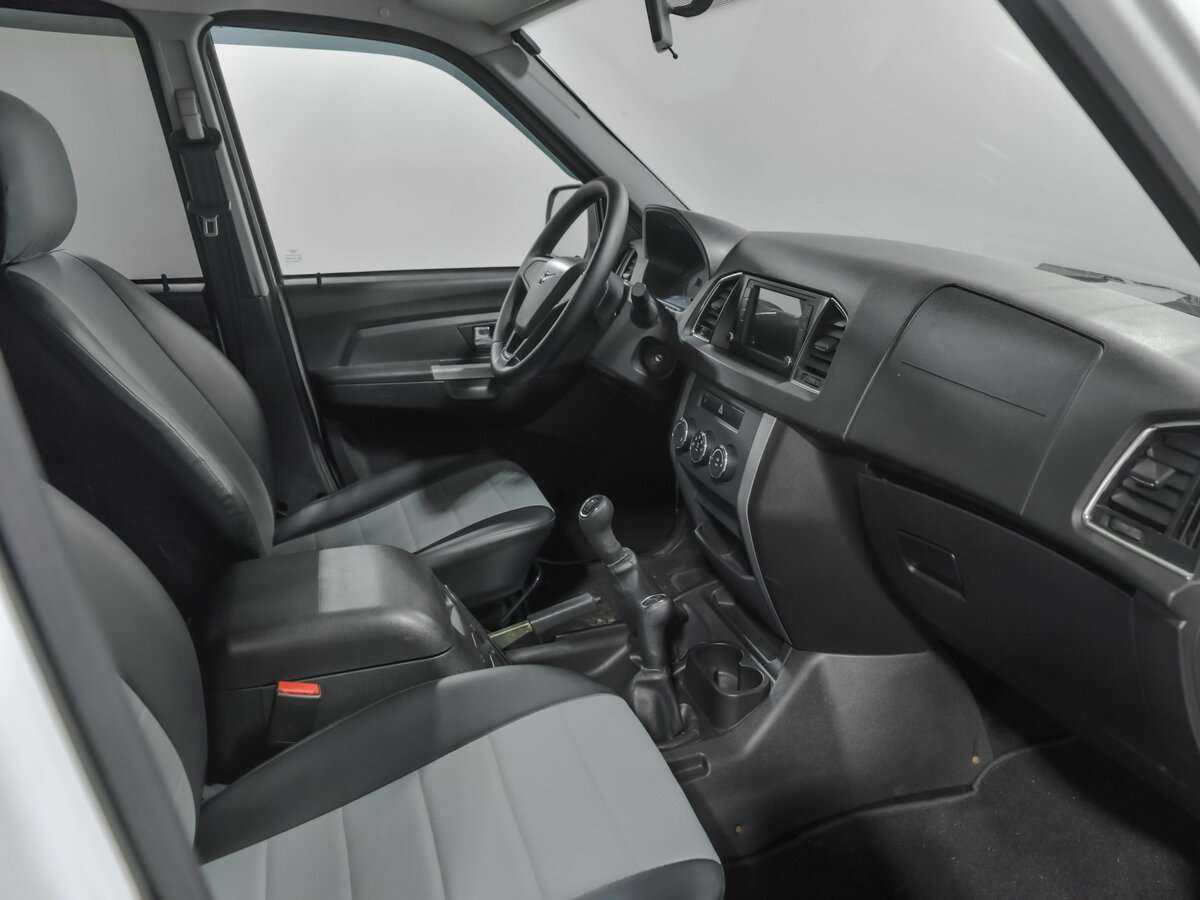 УАЗ Patriot 2017 года с пробегом. Фото: #12