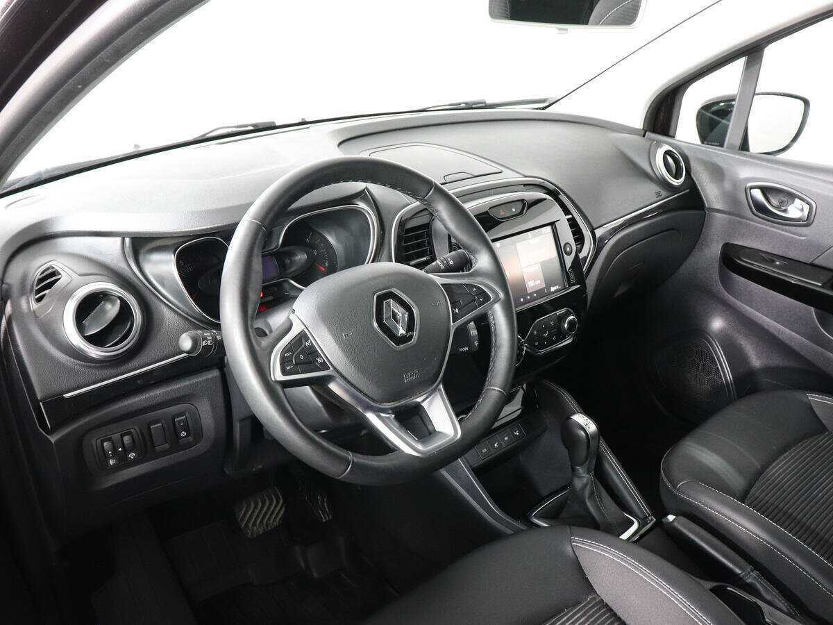 Renault Kaptur 2020 года с пробегом. Фото: #8
