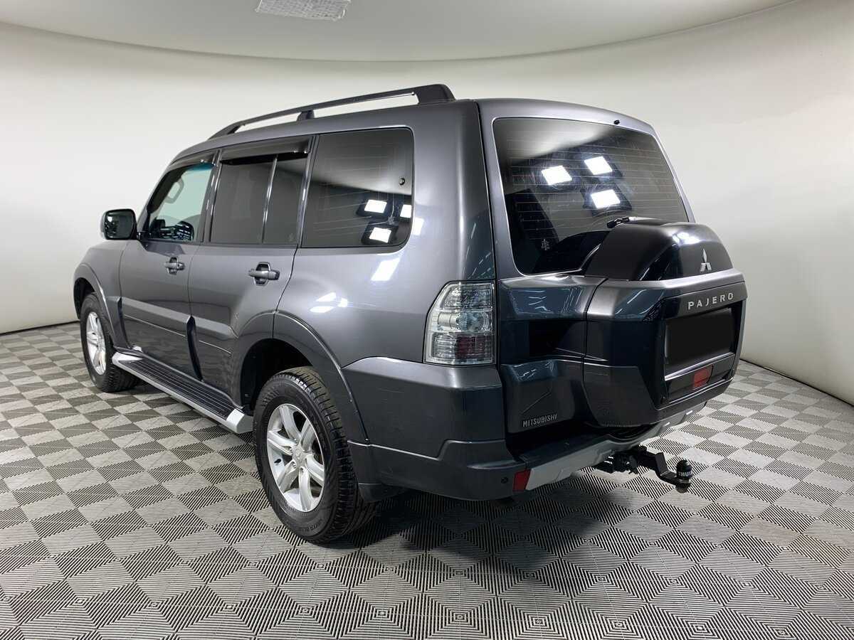 Mitsubishi Pajero 2015 года с пробегом. Фото: #6
