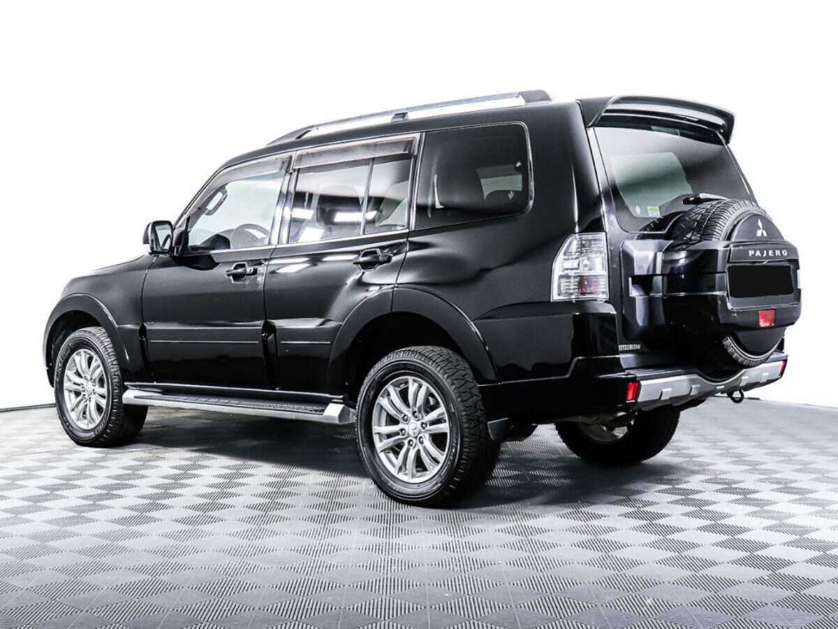 Mitsubishi Pajero 2012 года с пробегом. Фото: #5