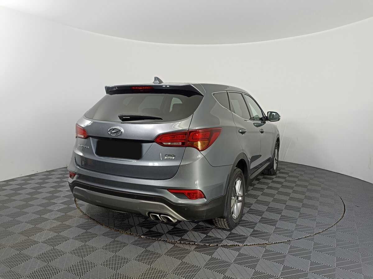 Hyundai Santa Fe 2018 года с пробегом. Фото: #4