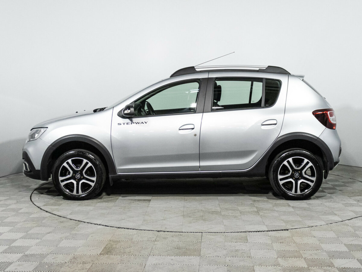 Renault Sandero 2022 года с пробегом. Фото: #7