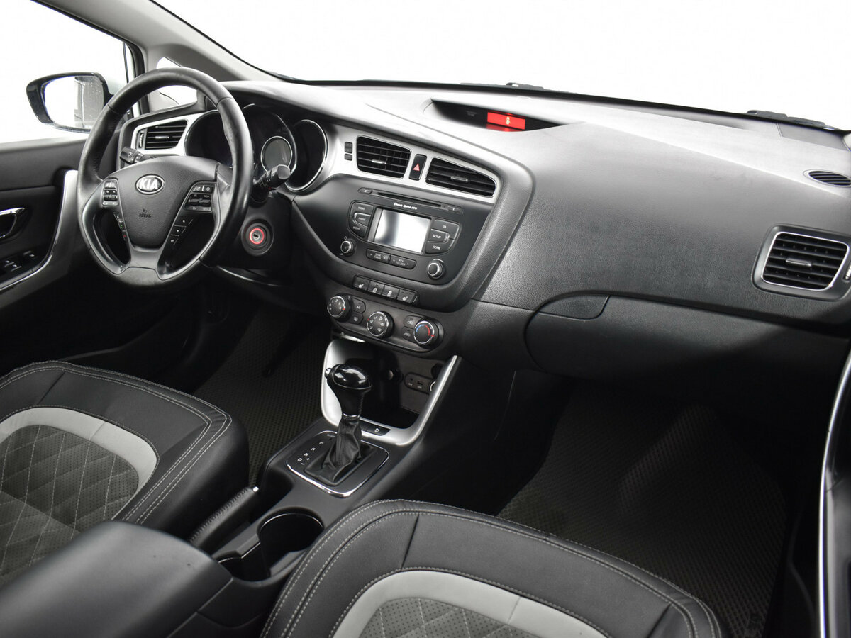 Kia Ceed 2013 года с пробегом. Фото: #9
