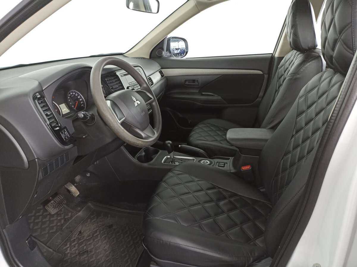 Mitsubishi Outlander 2014 года с пробегом. Фото: #13