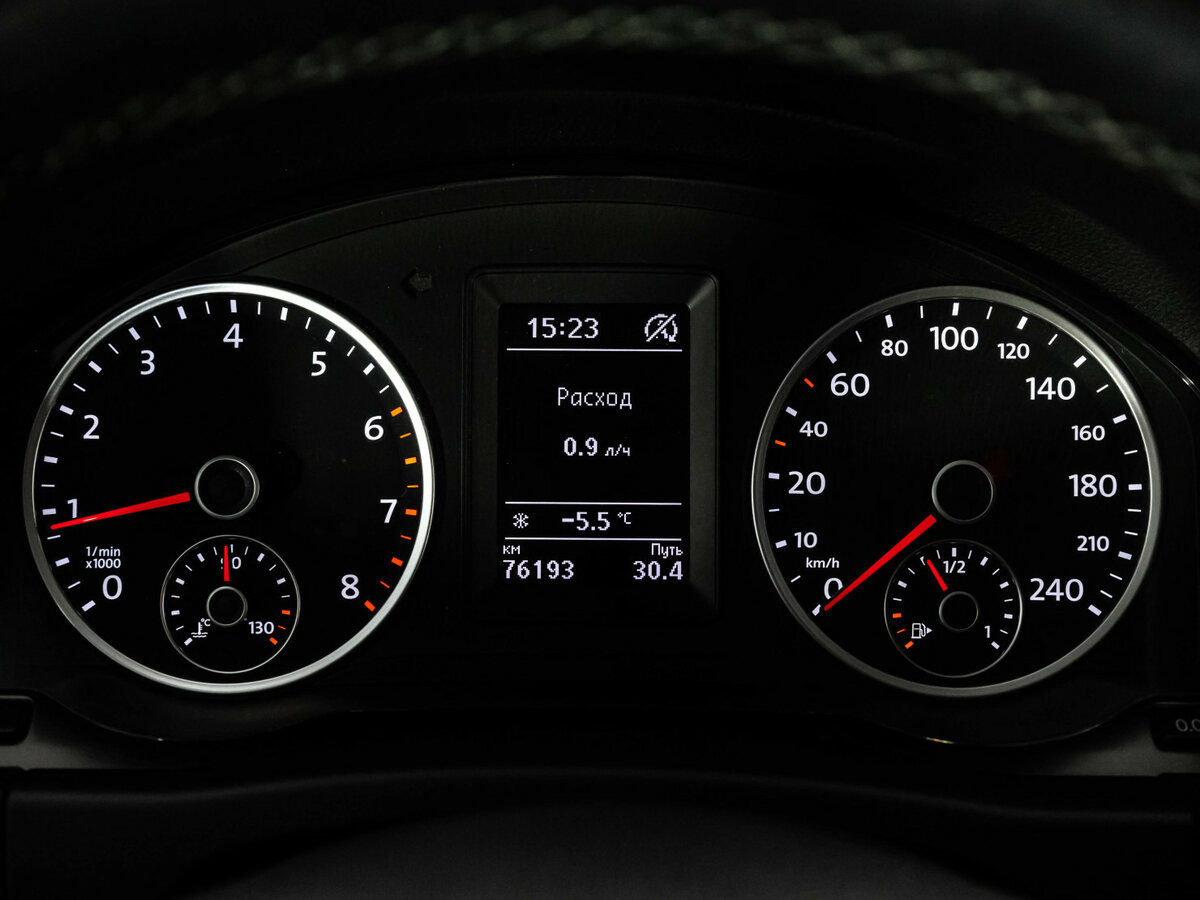Volkswagen Tiguan 2014 года с пробегом. Фото: #19