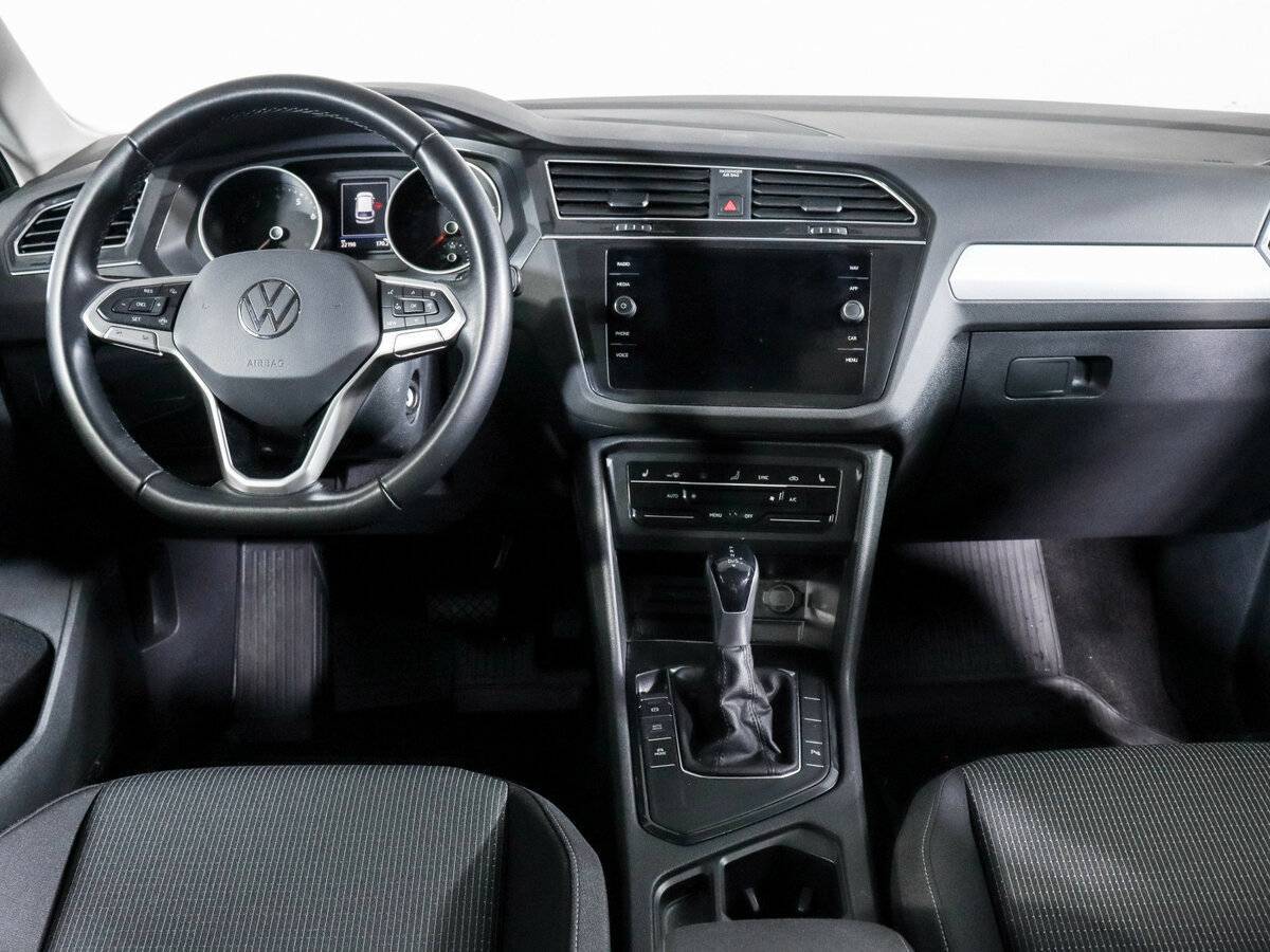 Volkswagen Tiguan 2021 года с пробегом. Фото: #11