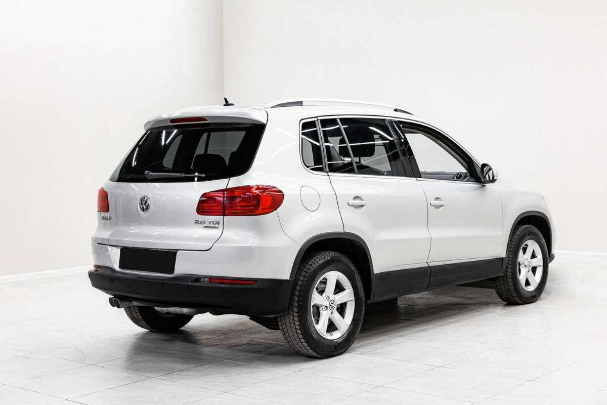 Volkswagen Tiguan 2012 года с пробегом. Фото: #3