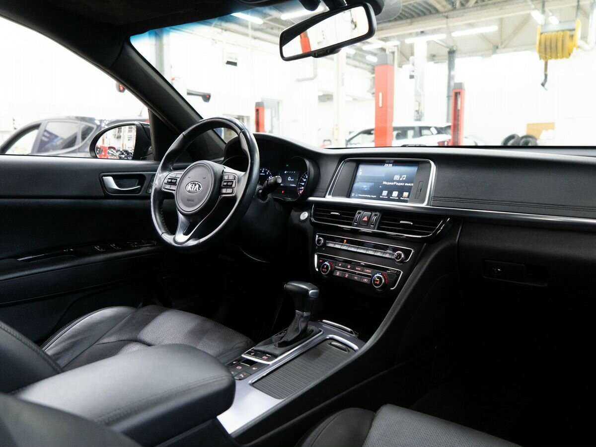 Kia Optima 2018 года с пробегом. Фото: #16