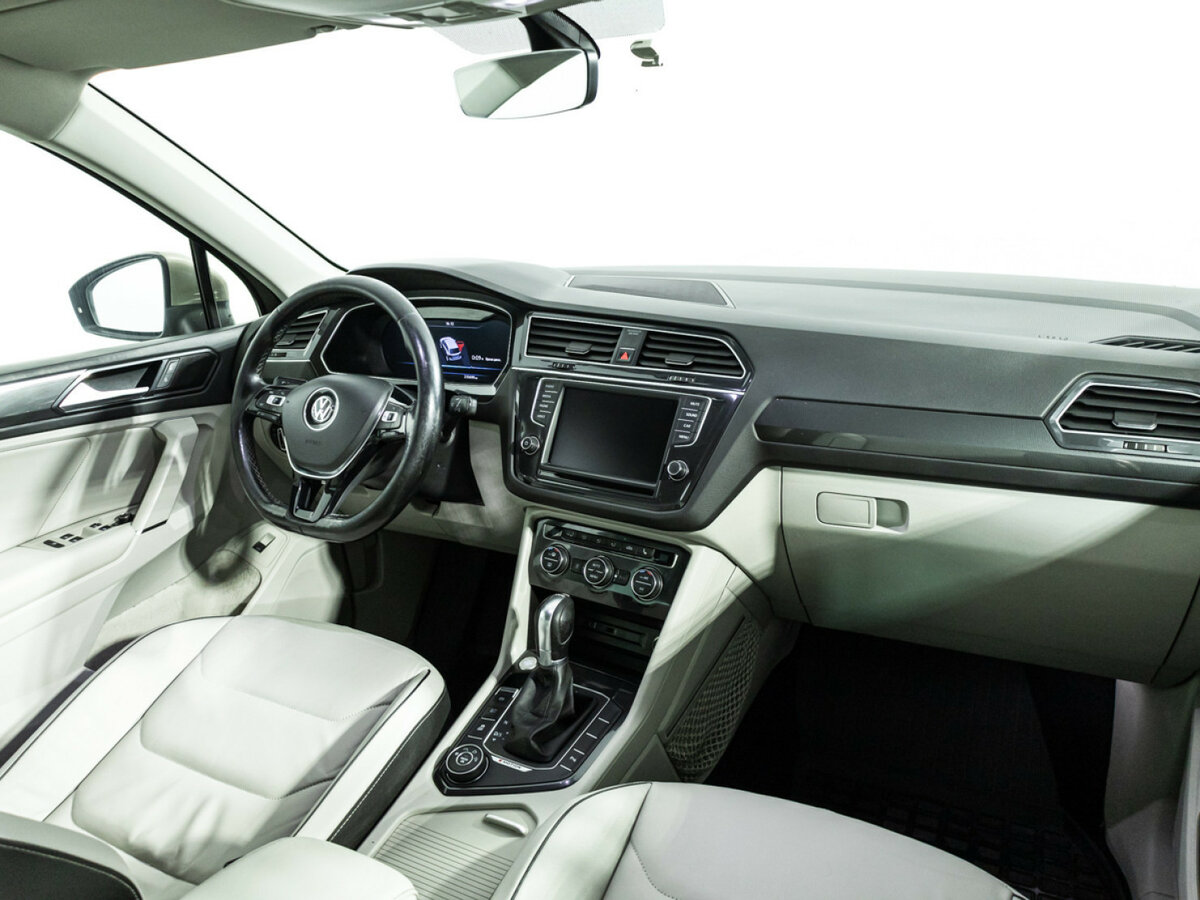 Volkswagen Tiguan 2017 года с пробегом. Фото: #8