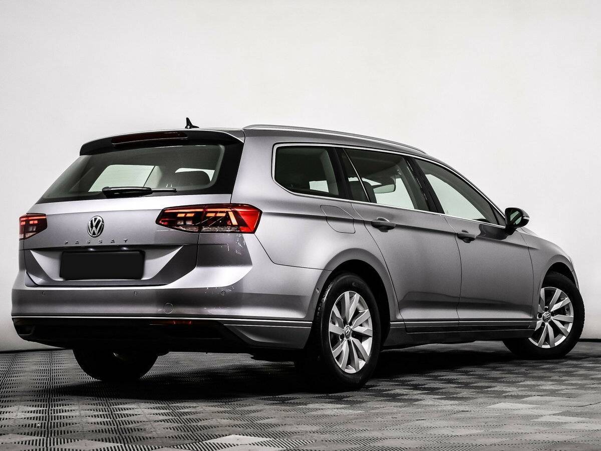 Volkswagen Passat 2019 года с пробегом. Фото: #16