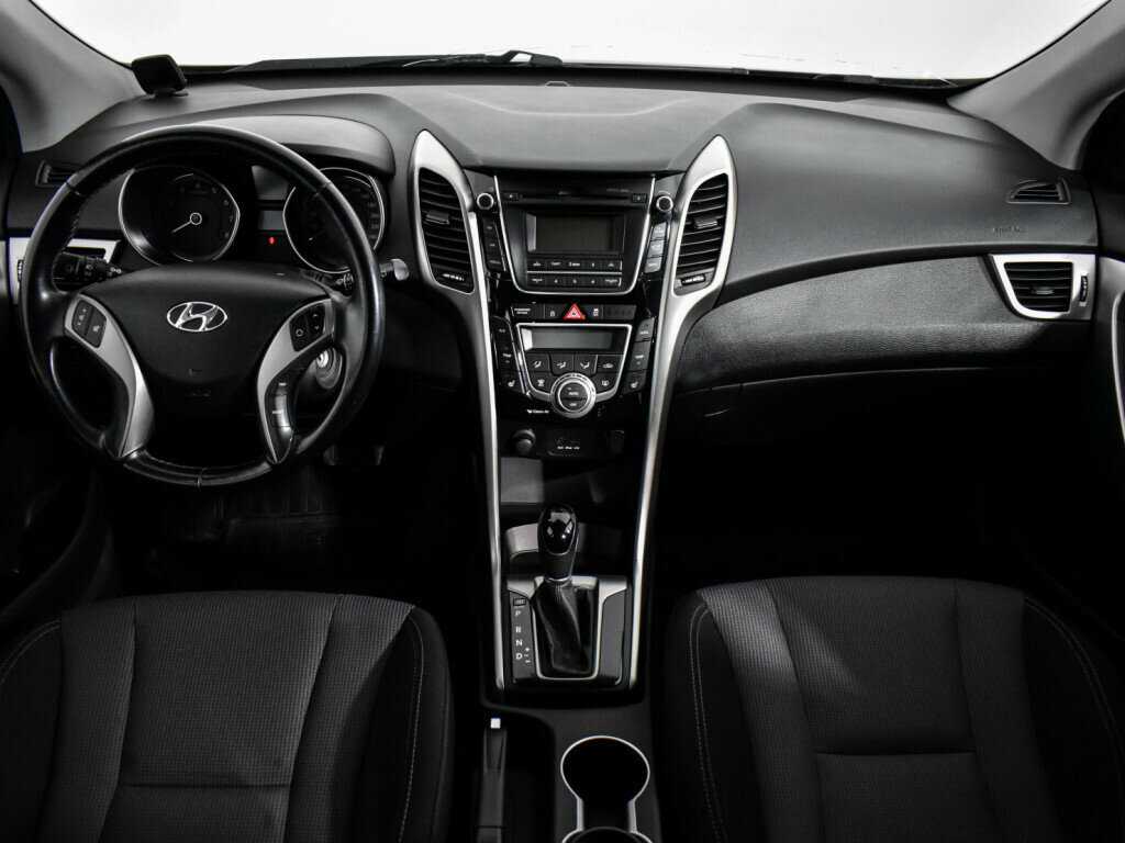 Hyundai i30 2013 года с пробегом. Фото: #13