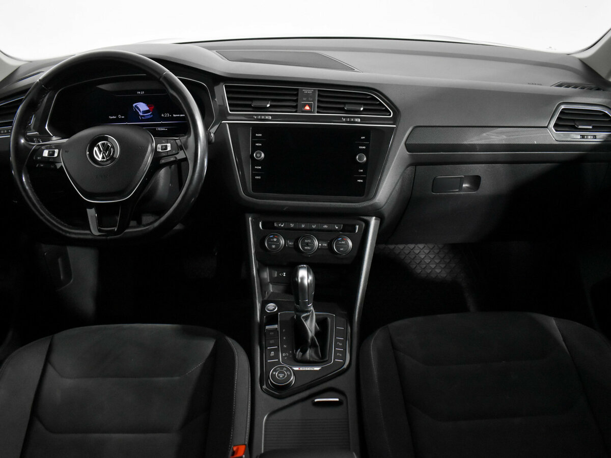Volkswagen Tiguan 2017 года с пробегом. Фото: #12