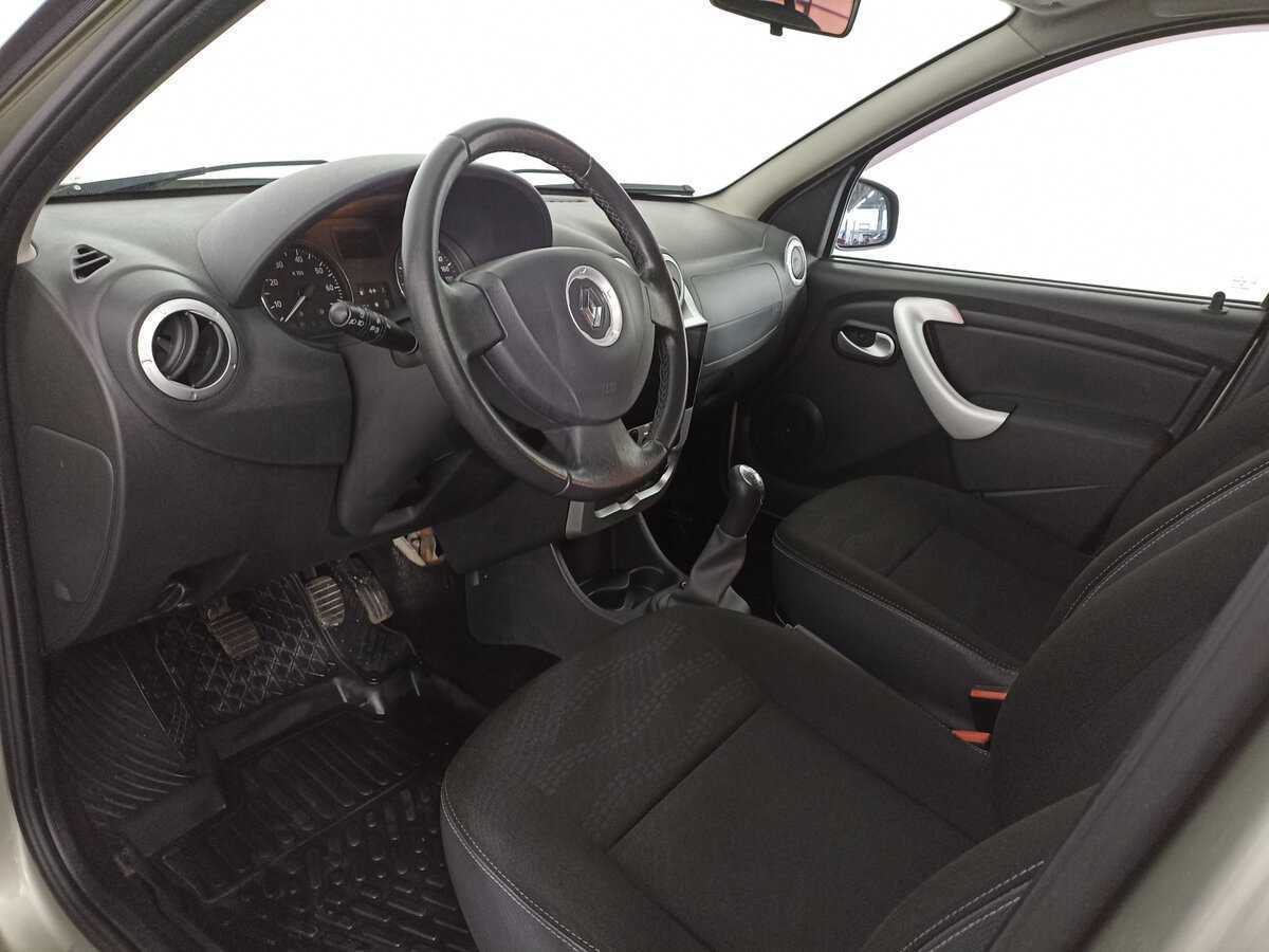 Renault Sandero 2014 года с пробегом. Фото: #15