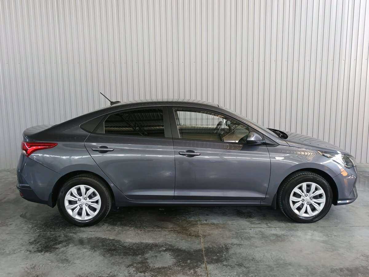 Hyundai Solaris 2022 года с пробегом. Фото: #3