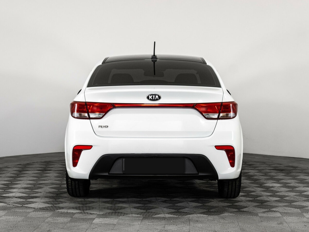 Kia Rio 2017 года с пробегом. Фото: #4