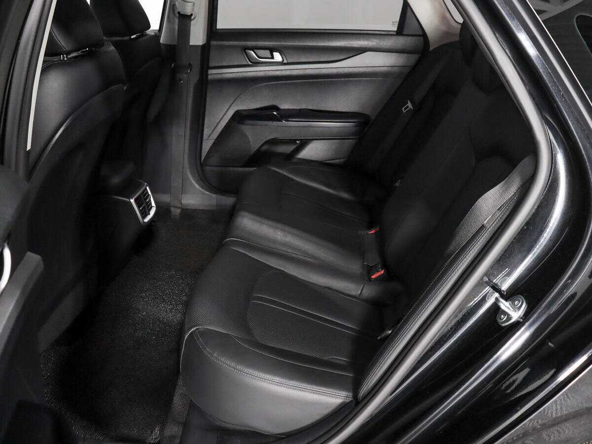 Kia K5 2020 года с пробегом. Фото: #11