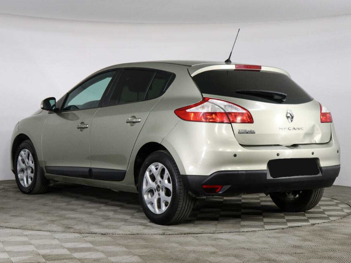 Renault Megane 2015 года с пробегом. Фото: #3