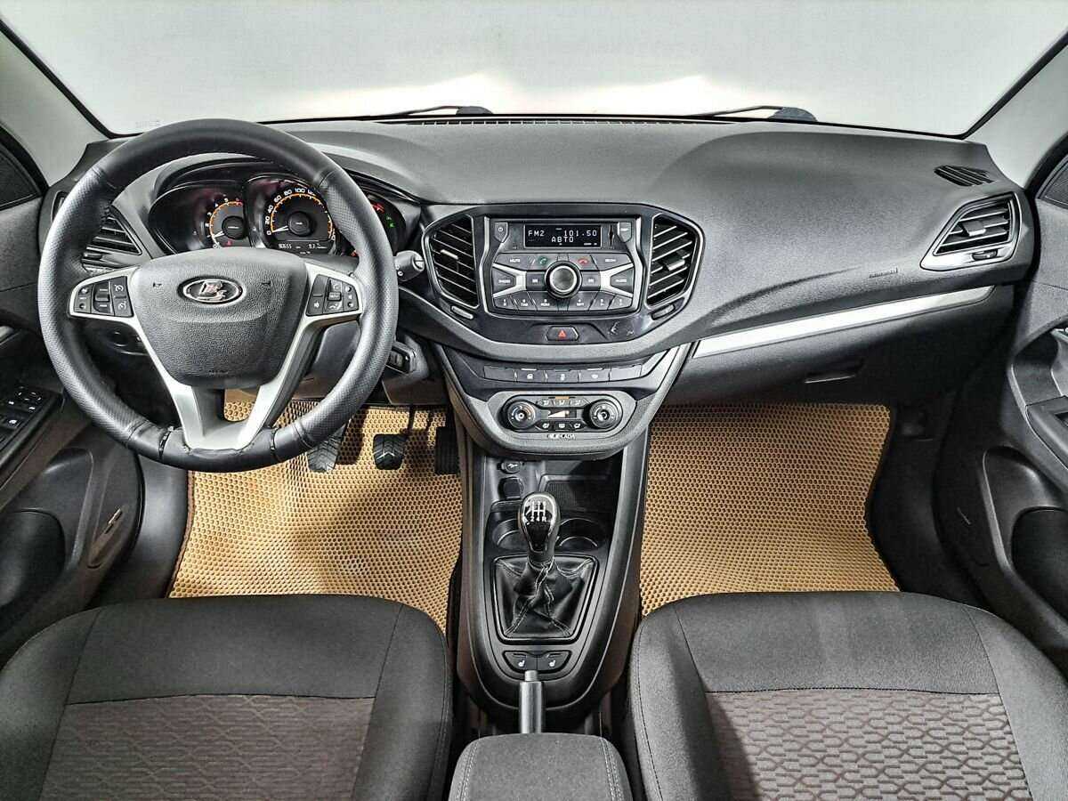 Lada (ВАЗ) Vesta 2019 года с пробегом. Фото: #11