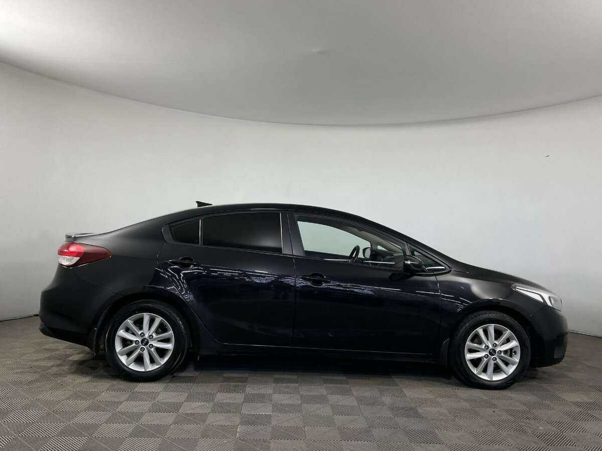 Kia Cerato 2017 года с пробегом. Фото: #2