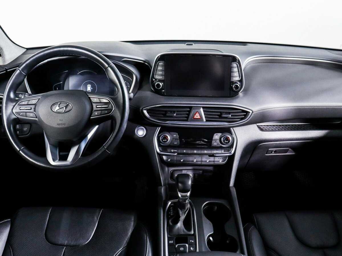 Hyundai Santa Fe 2019 года с пробегом. Фото: #11