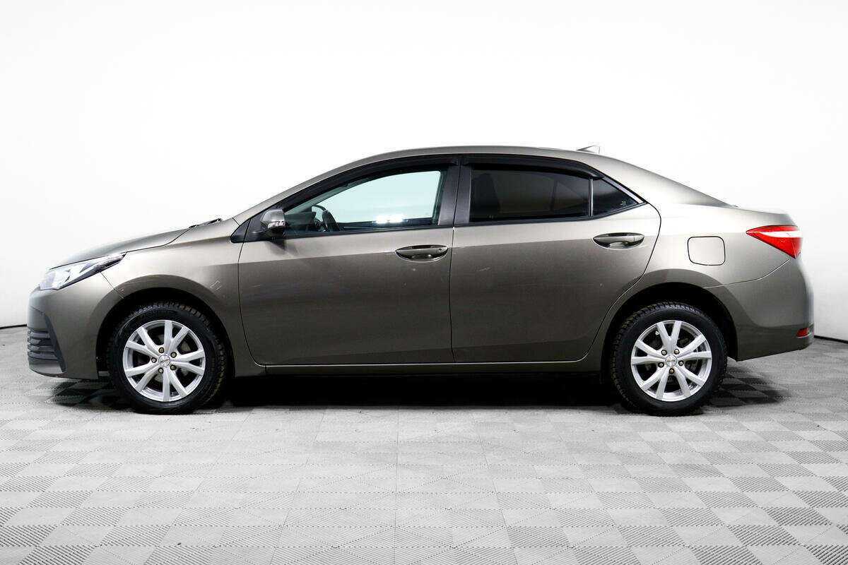 Toyota Corolla 2017 года с пробегом. Фото: #7
